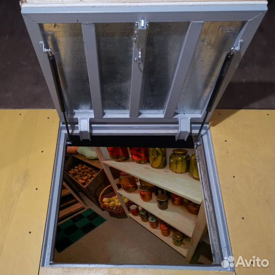 Люк в подвал, амортизаторы, простая установка