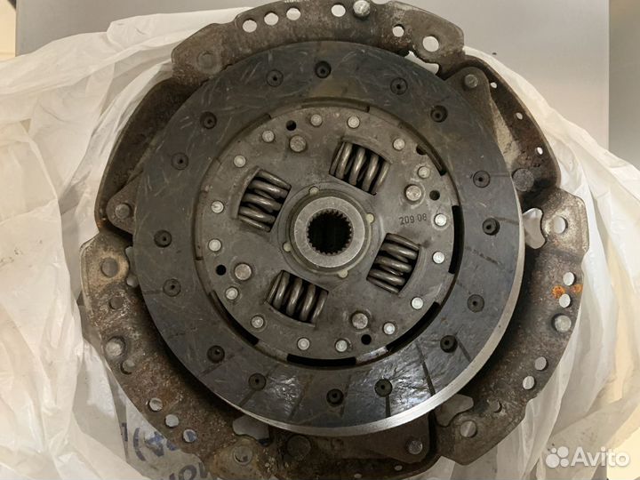 Диск сцепления с Корзиной на Nissan Note 1.4мт