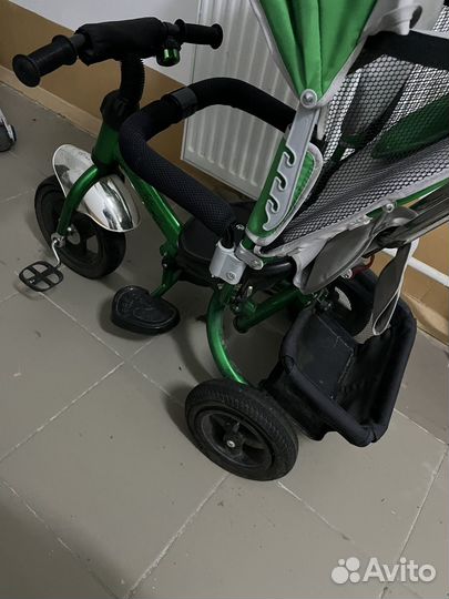 Детский велосипед с ручкой