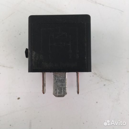 Реле Фольксваген Гольф 6