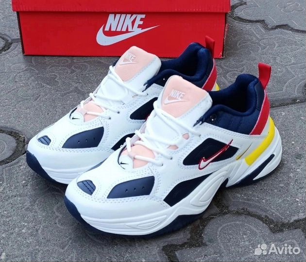 Кроссовки новые 39р