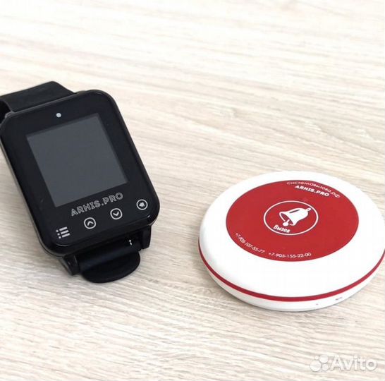 Кнопка вызова официанта и часы пейджер Элит