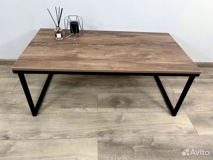 Стол журнальный