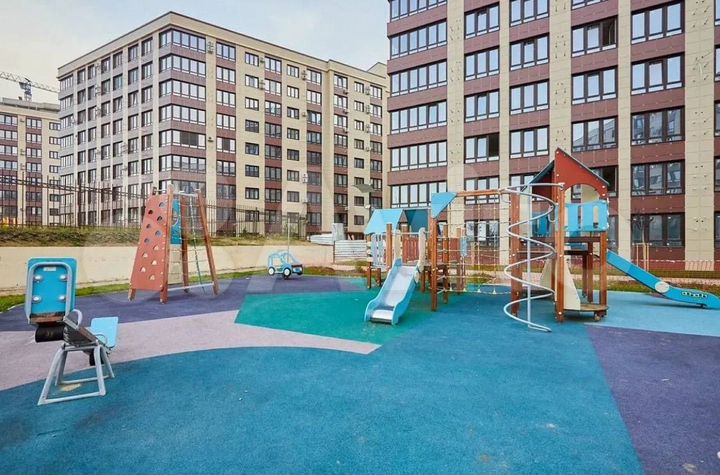 Машиноместо, 10 м²