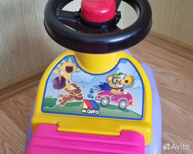 Каталка-автомобиль 