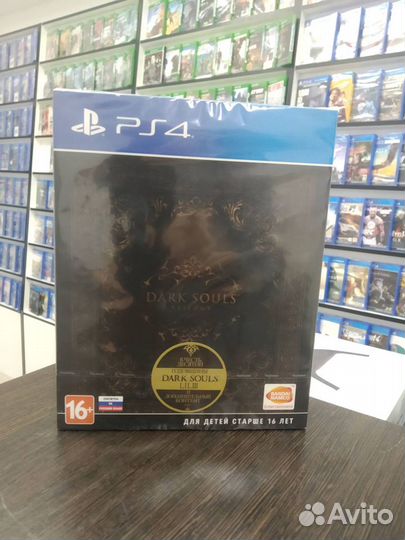 Dark Souls Trilogy (PS4)