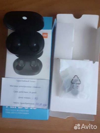 Беспроводные наушники новые