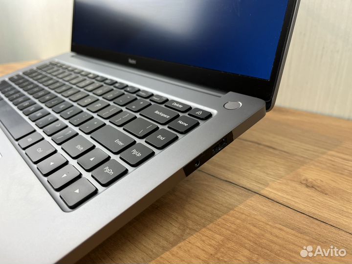 Ноутбук RedmiBook \ 3.2K экран\ i5 \GeForce MX450