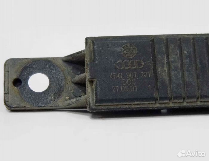 Антенна штатная Audi A8 2001г