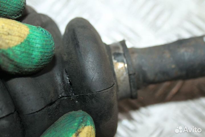 Привод передний левый Toyota Celica ST202 3S-GE