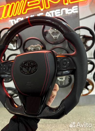 Спорт-руль из карбона на Камри 70-75