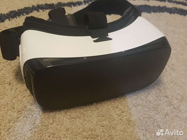 Очки виртуальной реальности samsung gear vr