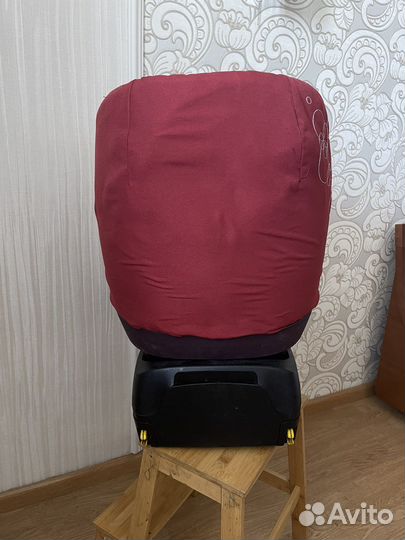 Автокресло с базой изофикс Maxi Cosi 9-18кг