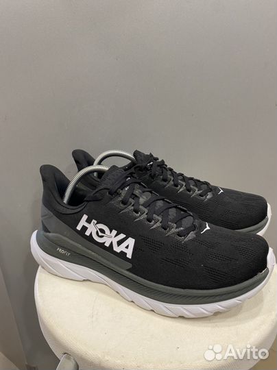 Кроссовки Hoka Mach 4 размер 42,5