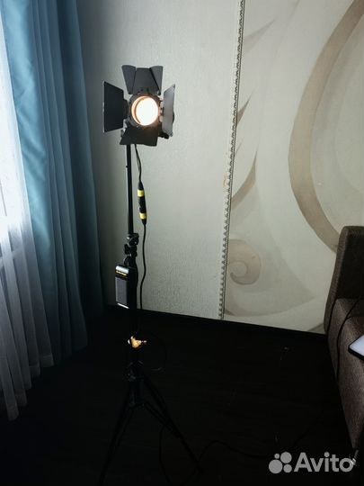 Видеосвет dedolight