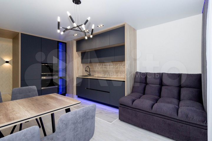 2-к. квартира, 67,4 м², 13/14 эт.