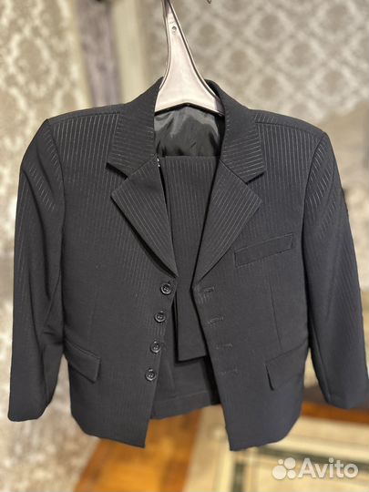 Школьный костюм