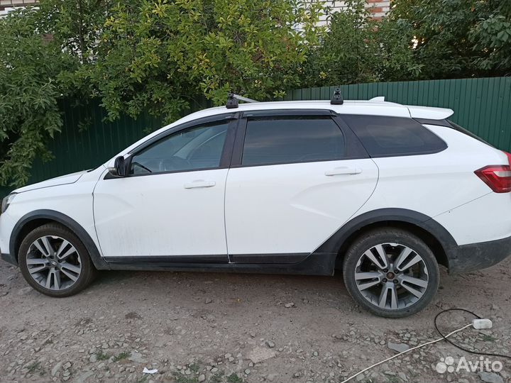 LADA Vesta 1.6 МТ, 2019, 420 000 км