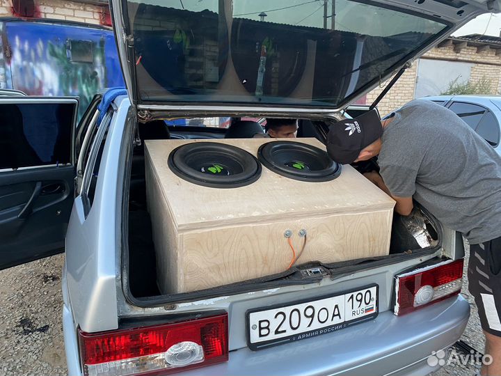 Сабы 2х15 machete fight r