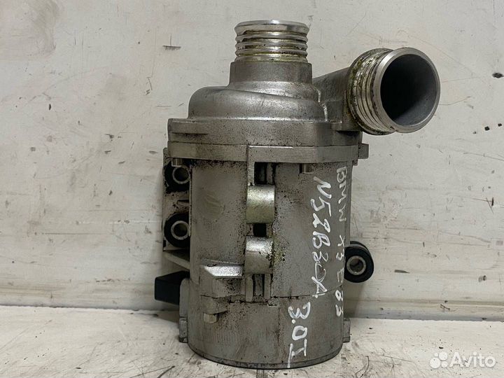 Водяная помпа N52B30 BMW 3 серия E90