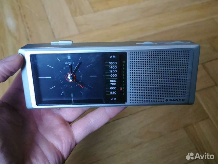 Радиоприемник винтажный Sanyo RMP 5002