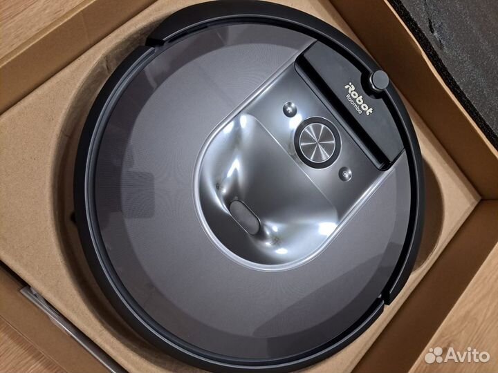 Робот пылесос roomba i7+