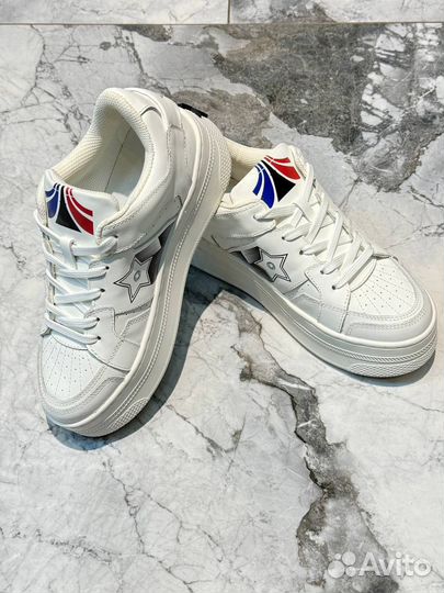 Кроссовки женские Dior