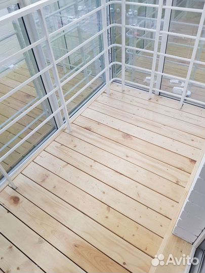 Обшивка балконов