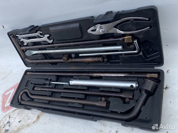 Набор инструментов Lexus Lx 570