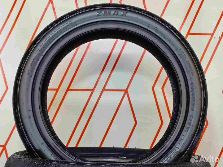 Zmax Zealion 215/45 R18 93W