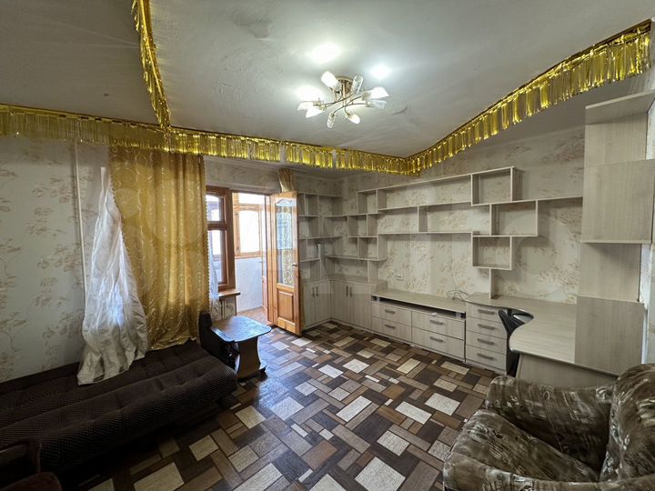 1-к. квартира, 45 м², 1/10 эт.