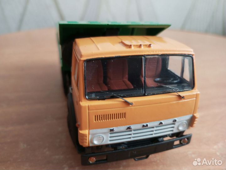 Модель грузовика Камаз-5511