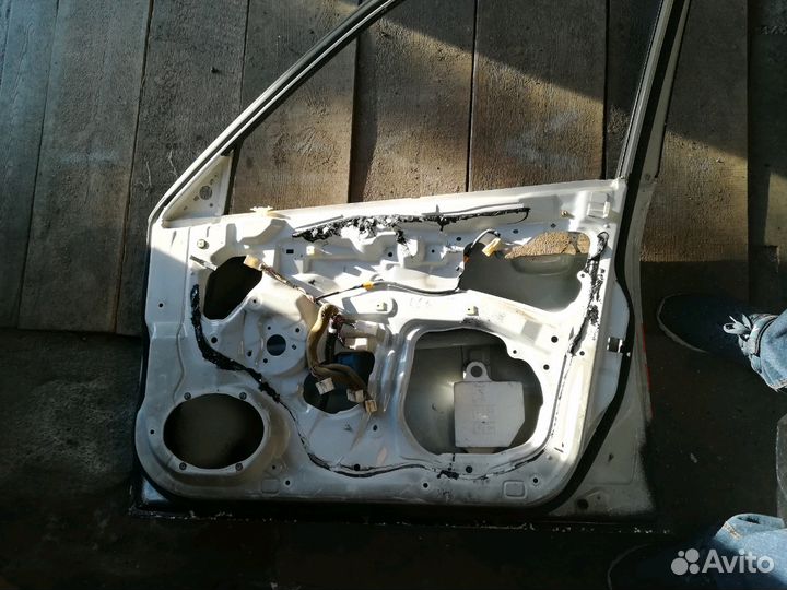 Дверь мазда фамилия BJ5P