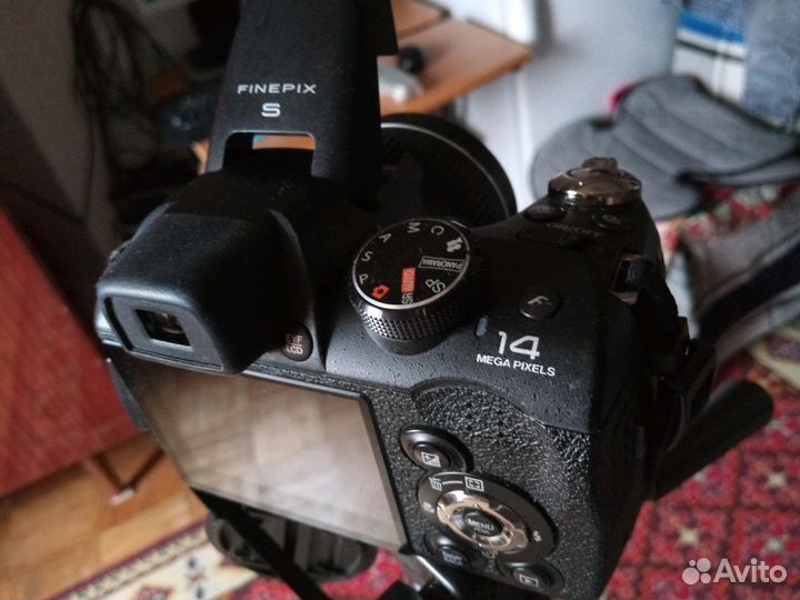 Fujifilm S4000