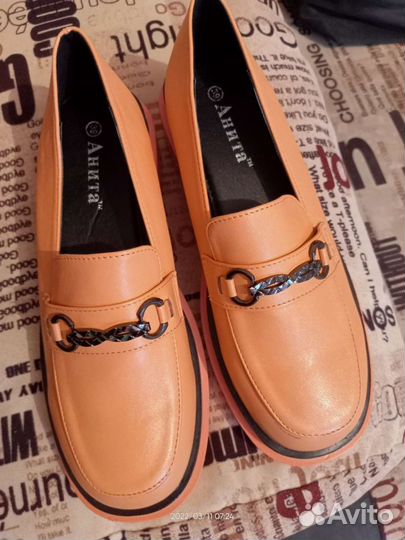 Мокасины, лоферы женские