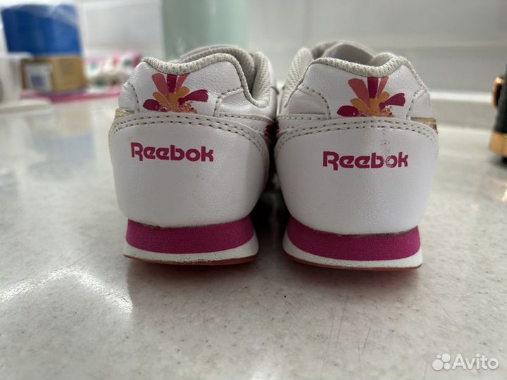 Кроссовки reebok для девочки