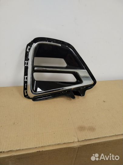 Рамка противотуманки фары правой Chery tiggo 4 pro