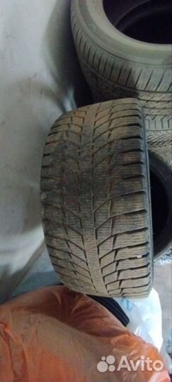 Triangle AdvanteX SUV TR259 235/40 R18