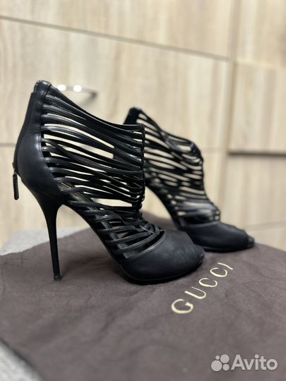 Босоножки gucci 39
