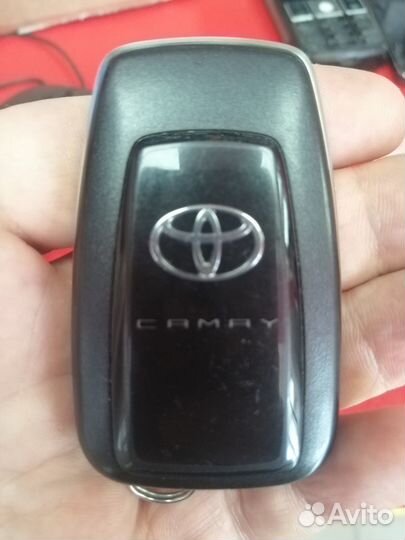 Смарт ключ toyota camry GR накладки