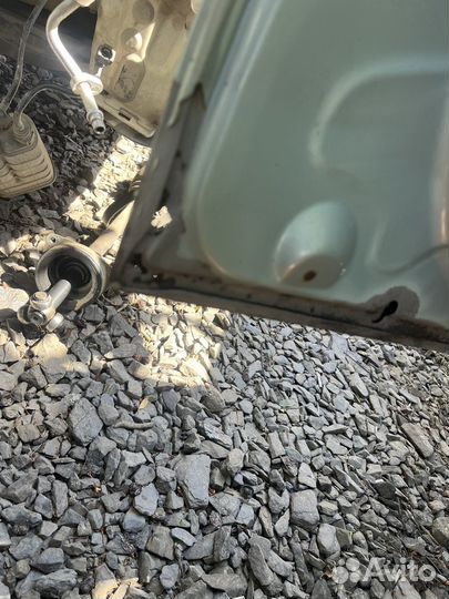 Передняя левая дверь Renault Логан лада ларгус