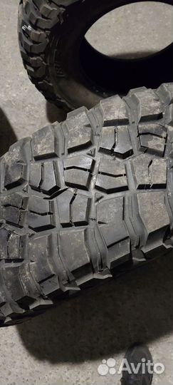 Bfgoodrich Mud-Terrain T/A KM3 285/75 R16