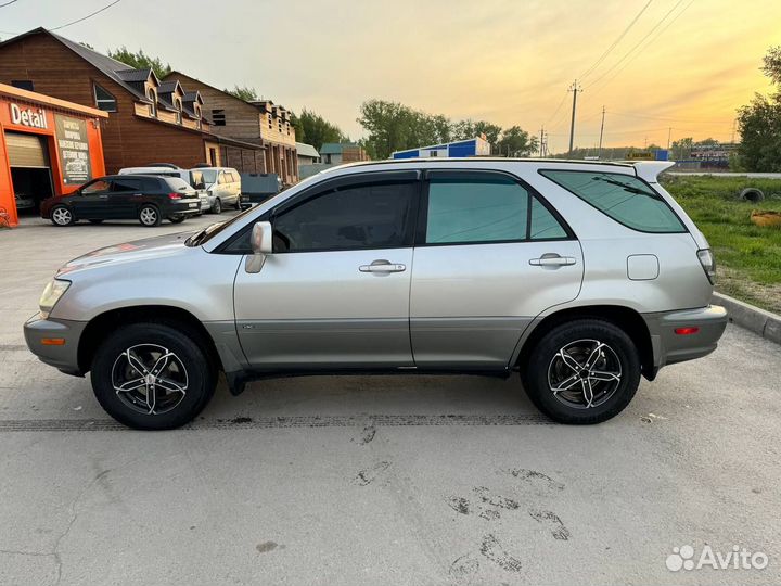 Lexus RX 3.0 AT, 2001, 228 204 км