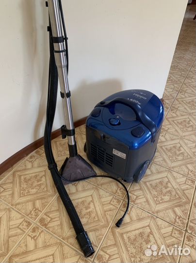 Моющий пылесос LG Hippo в отличном состоянии
