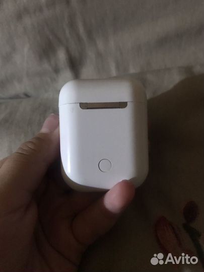 Беспроводные наушники airpods бу