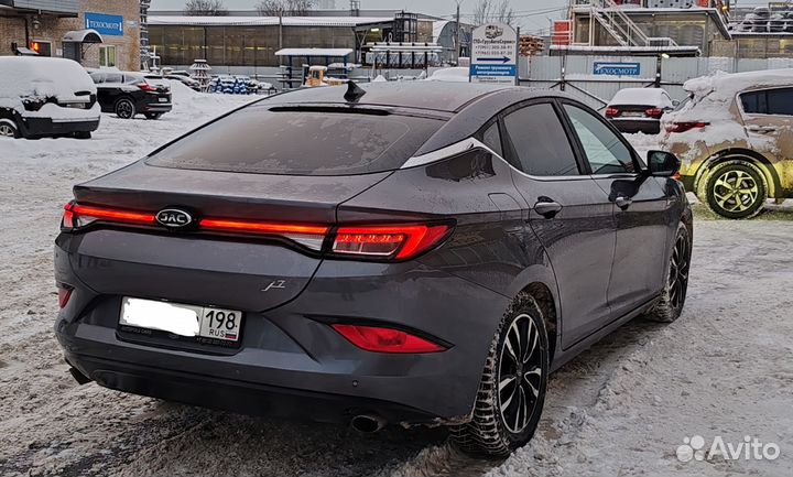 Аренда авто под такси комфорт плюс (Комфорт+) YF6