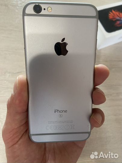 iPhone 6S, 32 ГБ