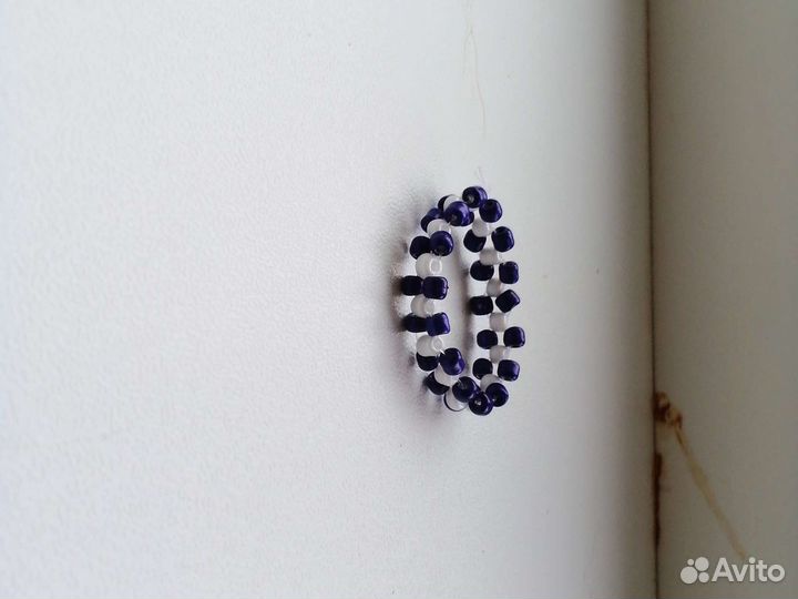 Колечки из бисера, синебелый цвет