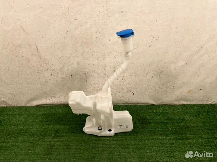 Бачок омывателя Volkswagen Taos