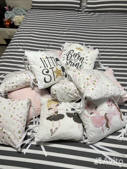 Бортики на кроватку и одеяло